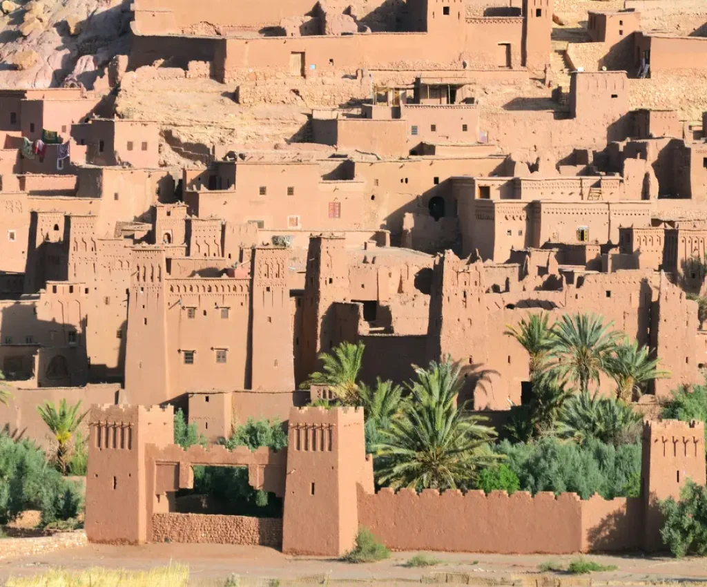 Historic Aït Benhaddou kasbah under sunlight, seen during a 4 day desert tour from Marrakech.
